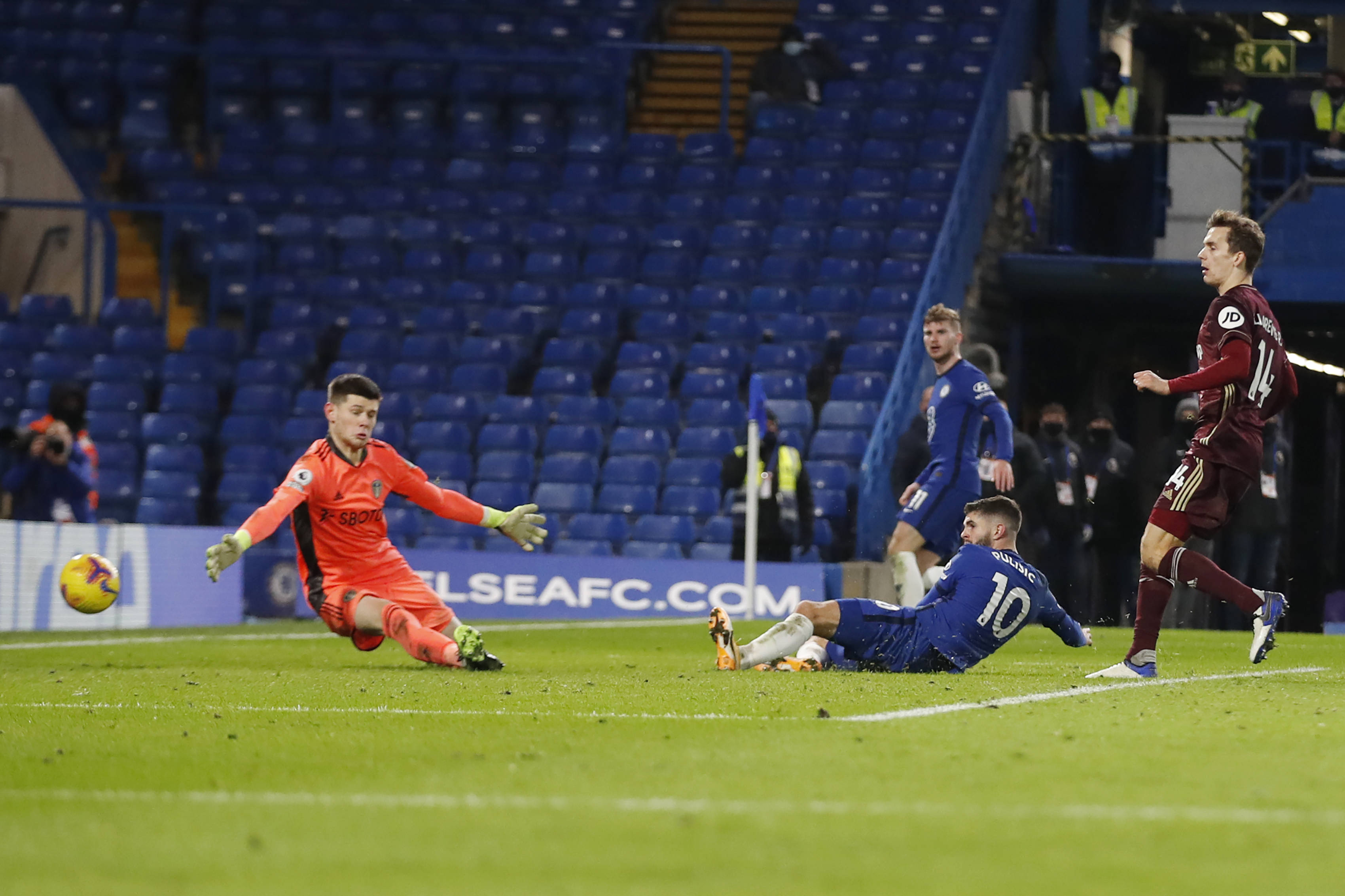 维拉的后卫 维拉的后卫